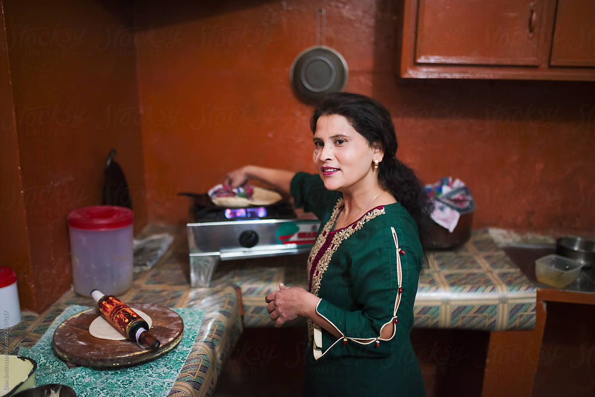 Woman cooking in Punjab, Pakistan