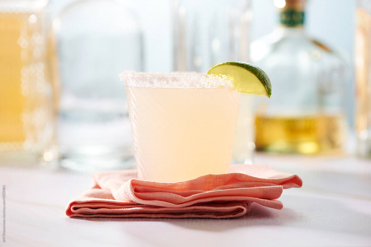 A Single Margaritas with Lime