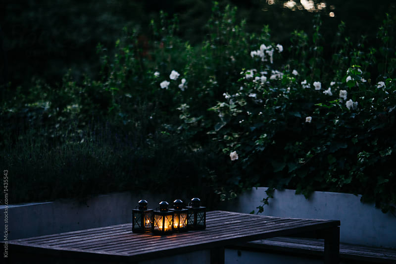 Outdoor candles on a summer\'s evening