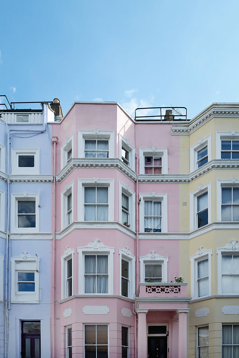 Famous Notting Hill Pastel painted homes
