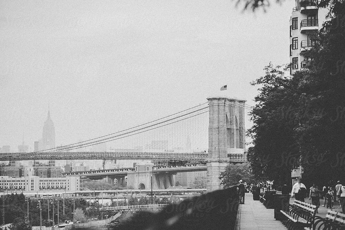 Brooklyn Bridge + Manhattan skyline