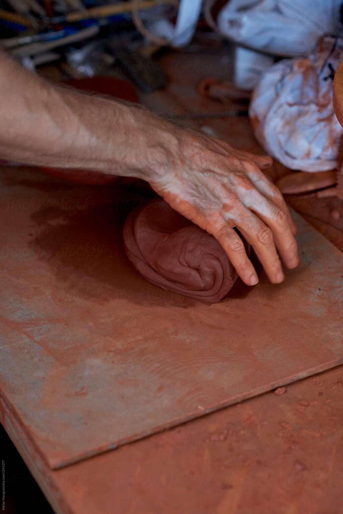 Hand Wedging Clay