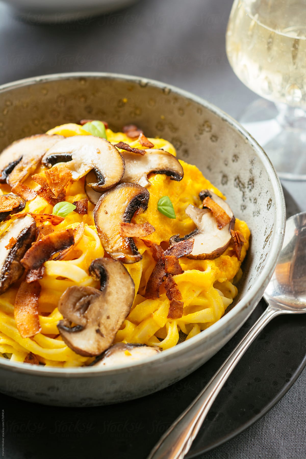 Pumpkin Alfredo with Mushrooms and Coconut Bacon