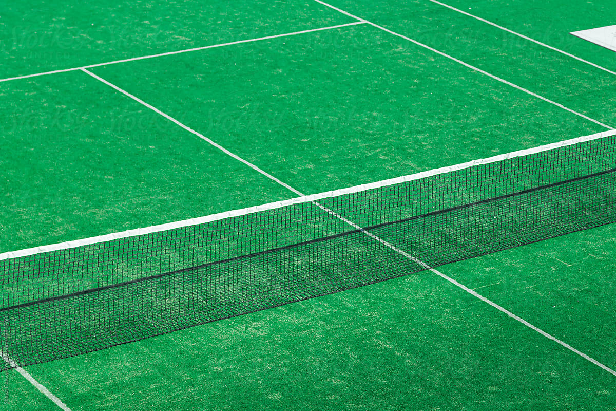 minimal green tennis net
