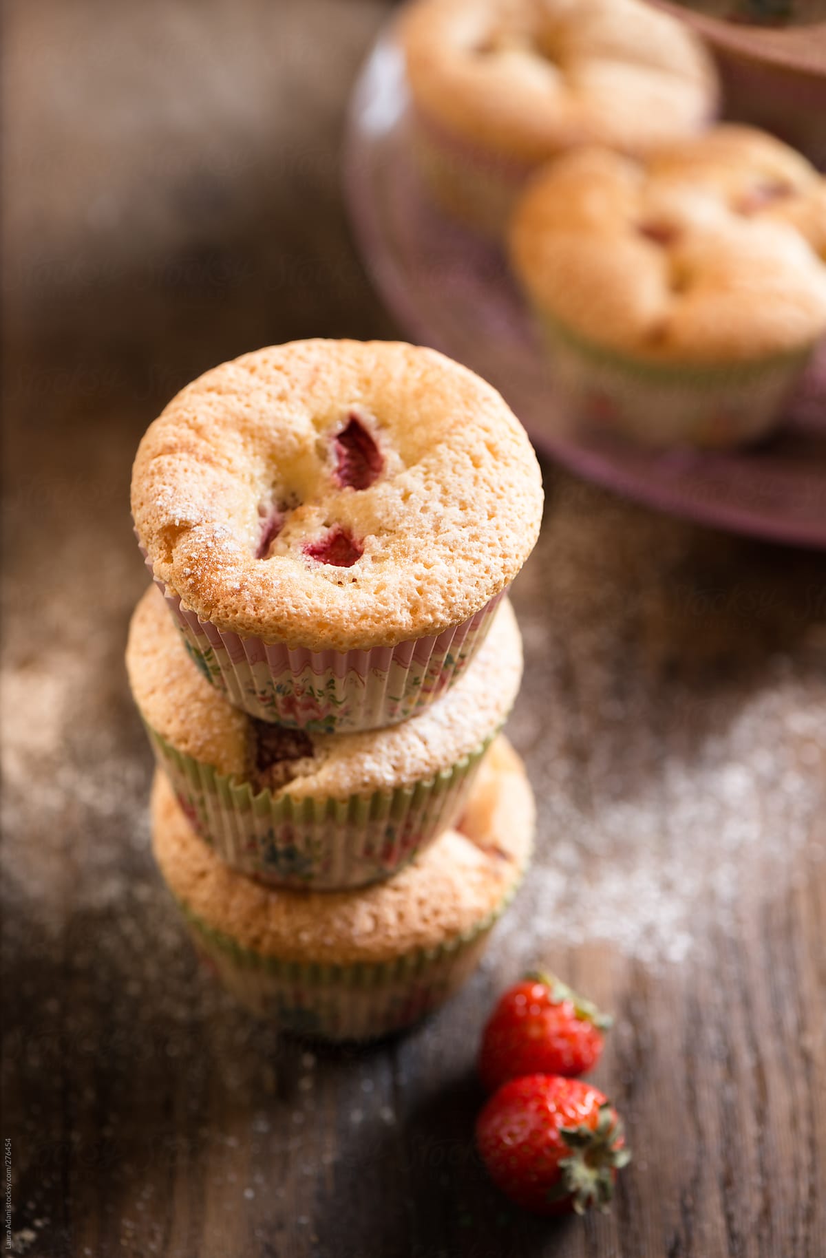 strawberries cupcakes