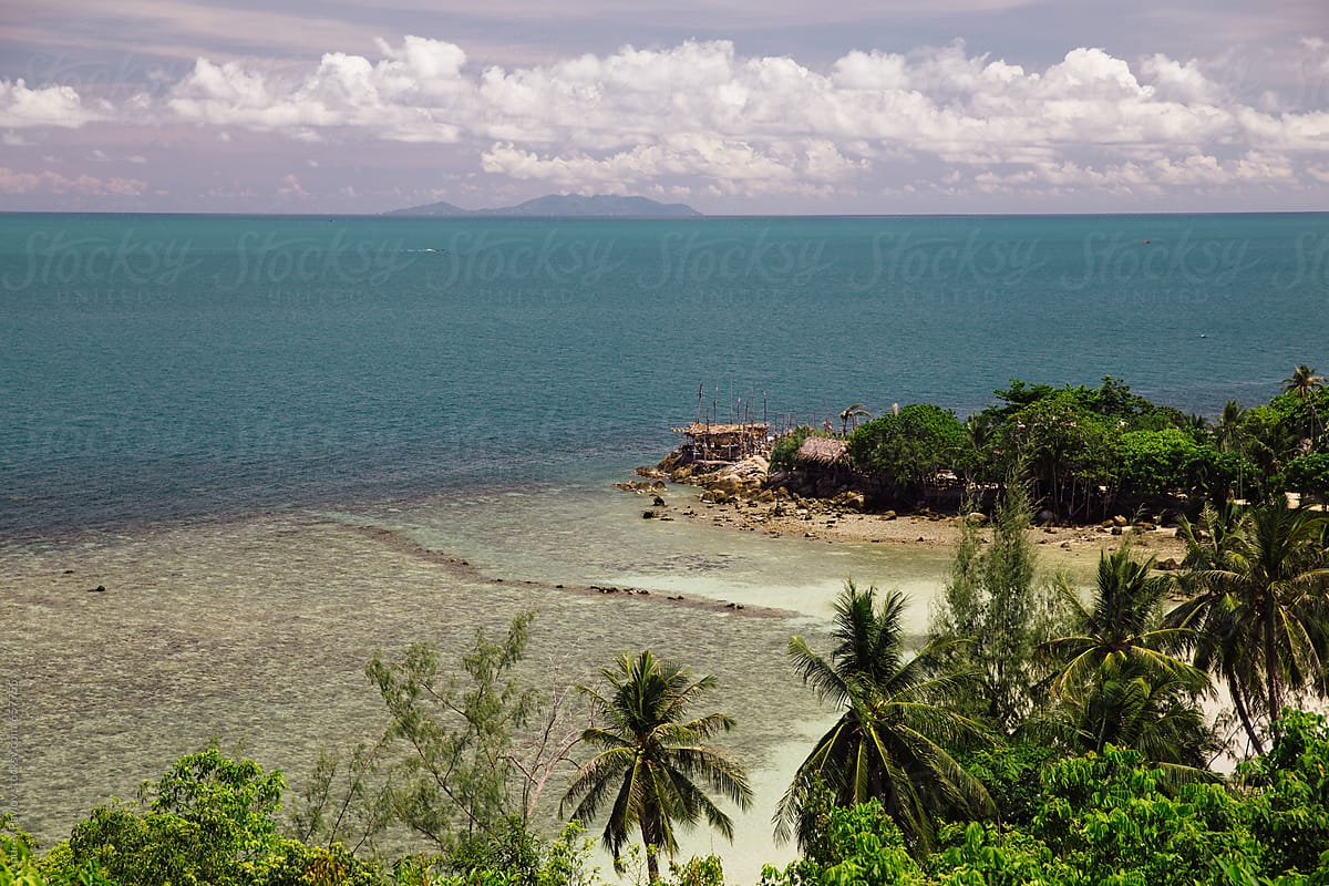 Overview of tropical island shoreline
