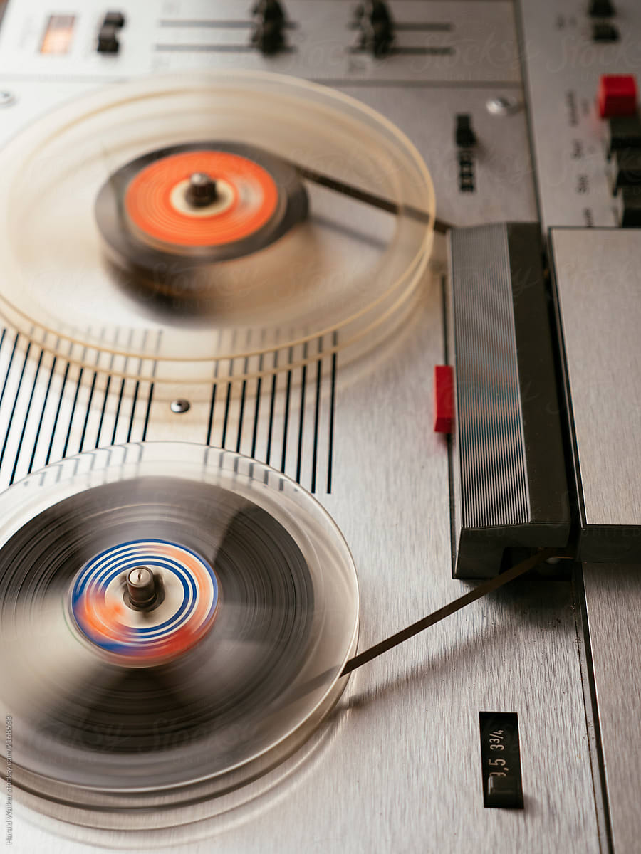Playing music from a magnetic tape