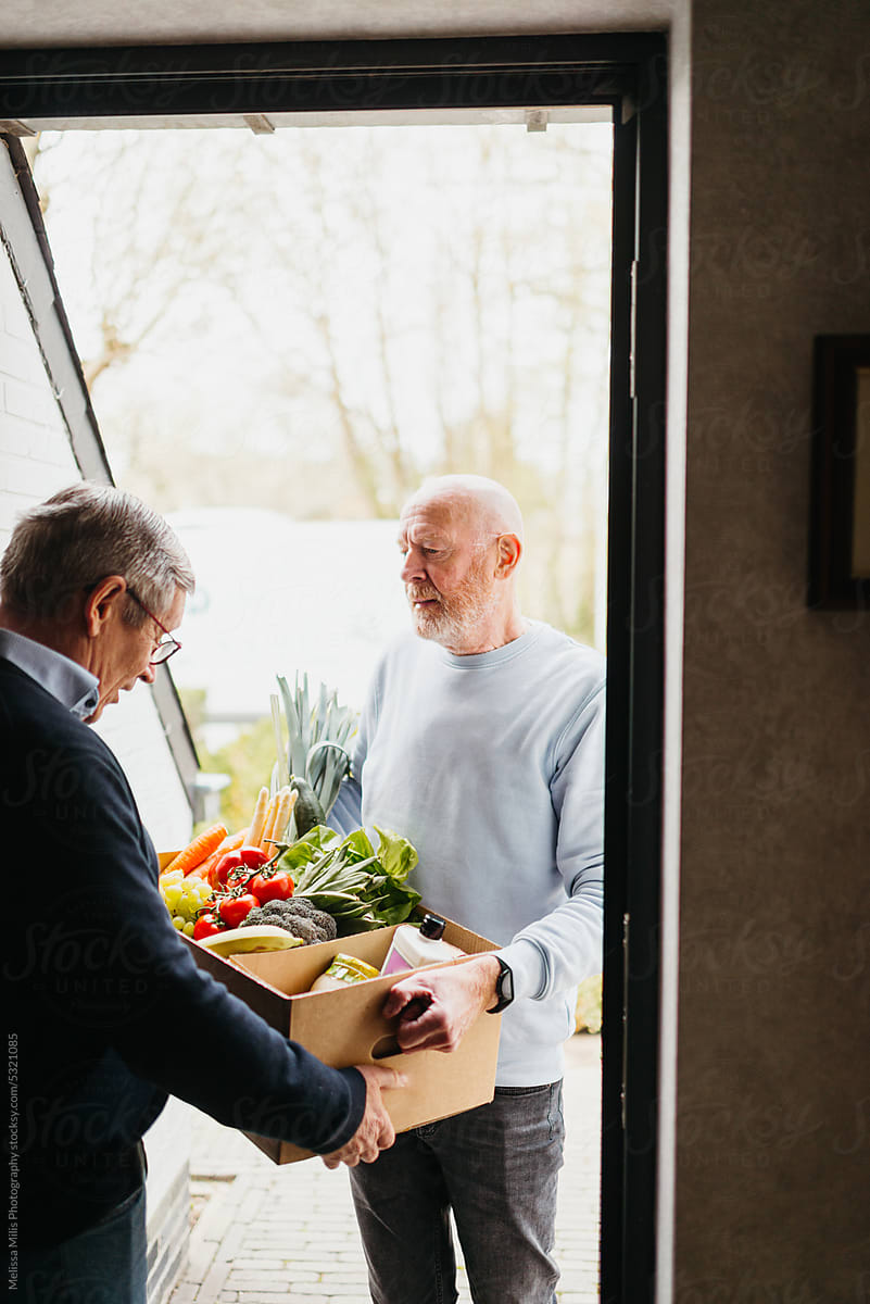 Food delivery service at senior home