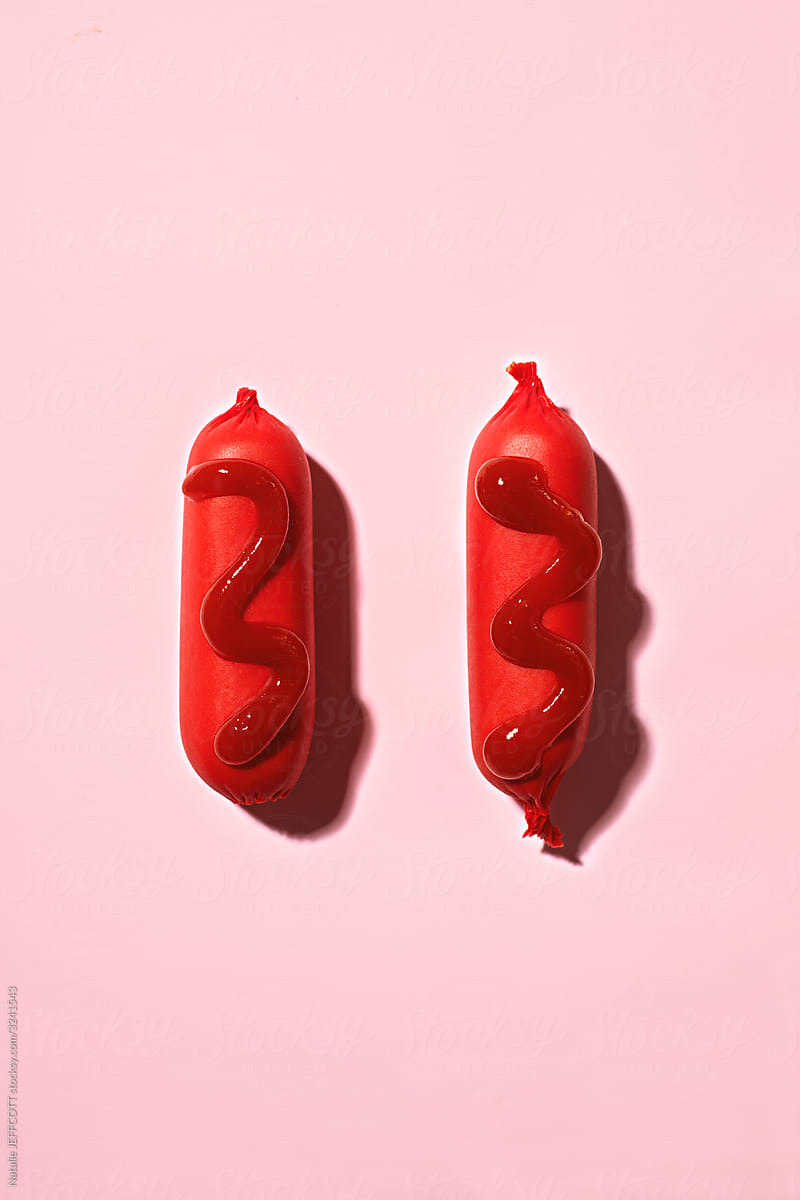 hotdog and ketchup