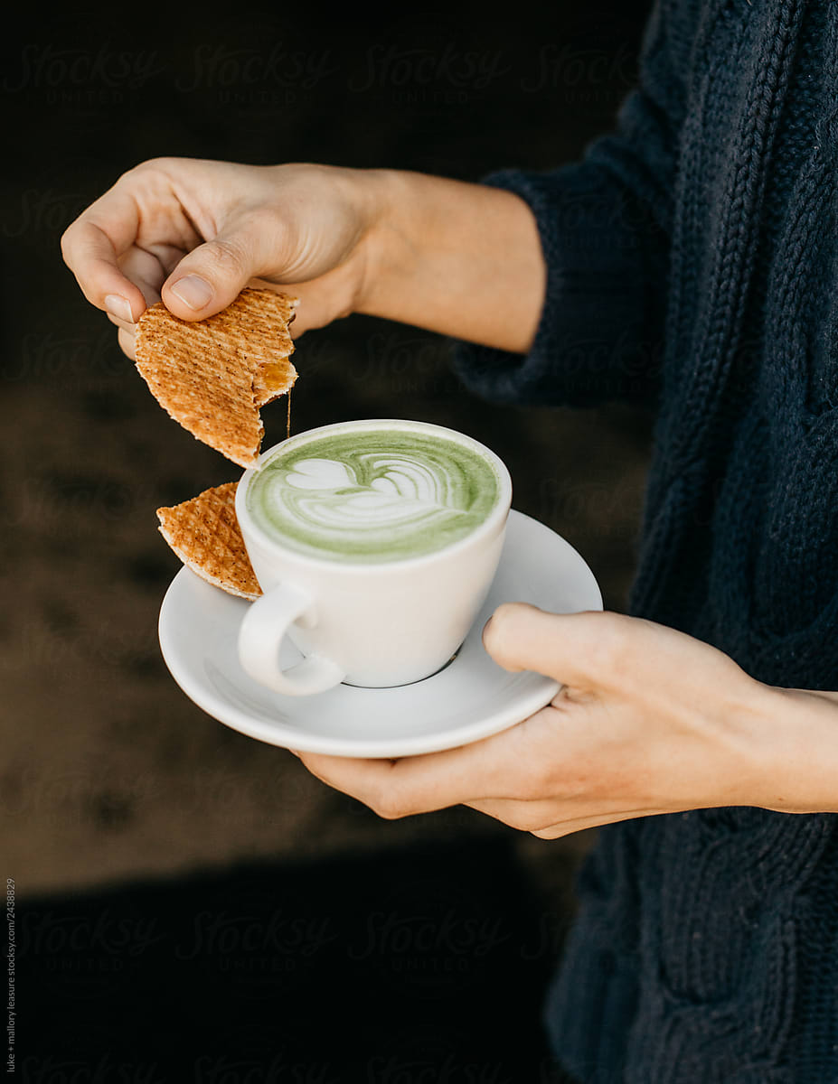 Matcha with a side of Stroopwafel