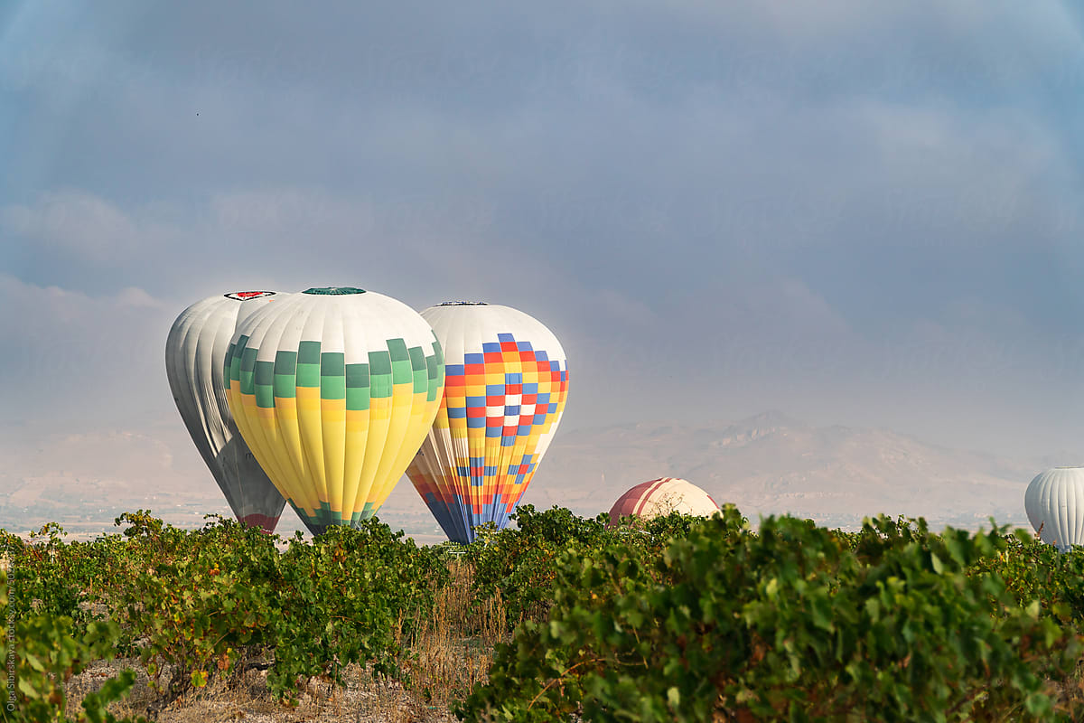 Landing of hot air balloons