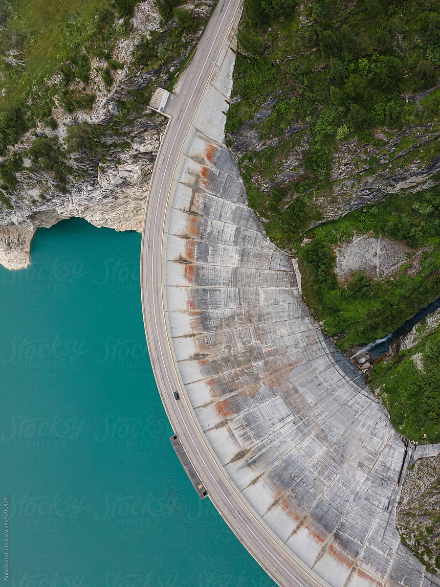 renewable energy, water dam in Tignes, France
