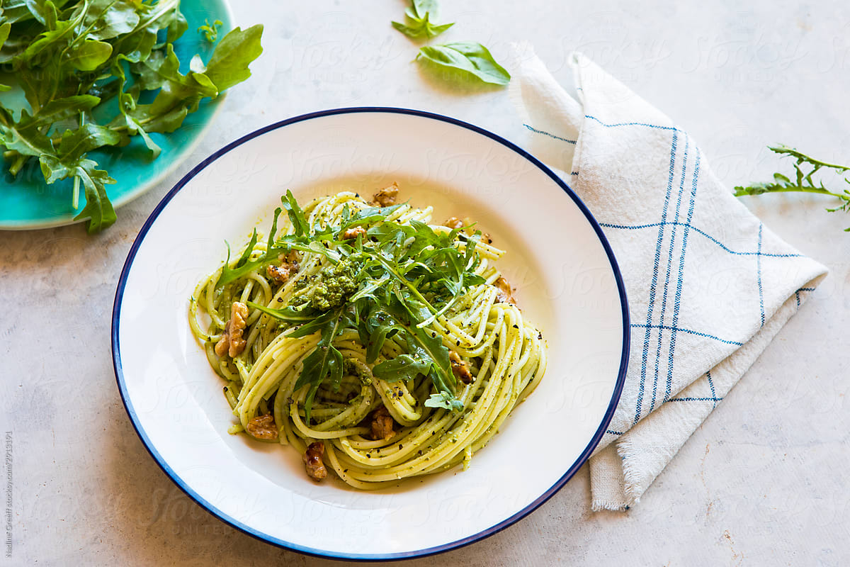 Pesto Spaghetti Vegetarian dish