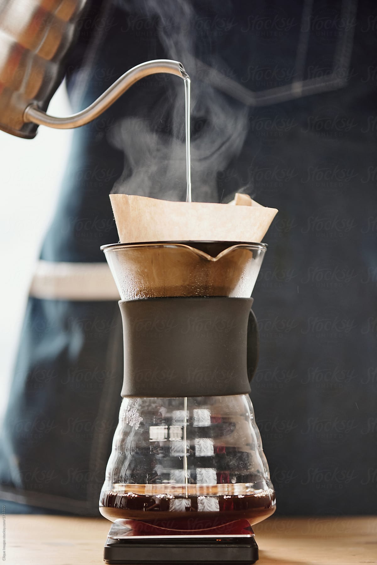 Pour over coffee brewer