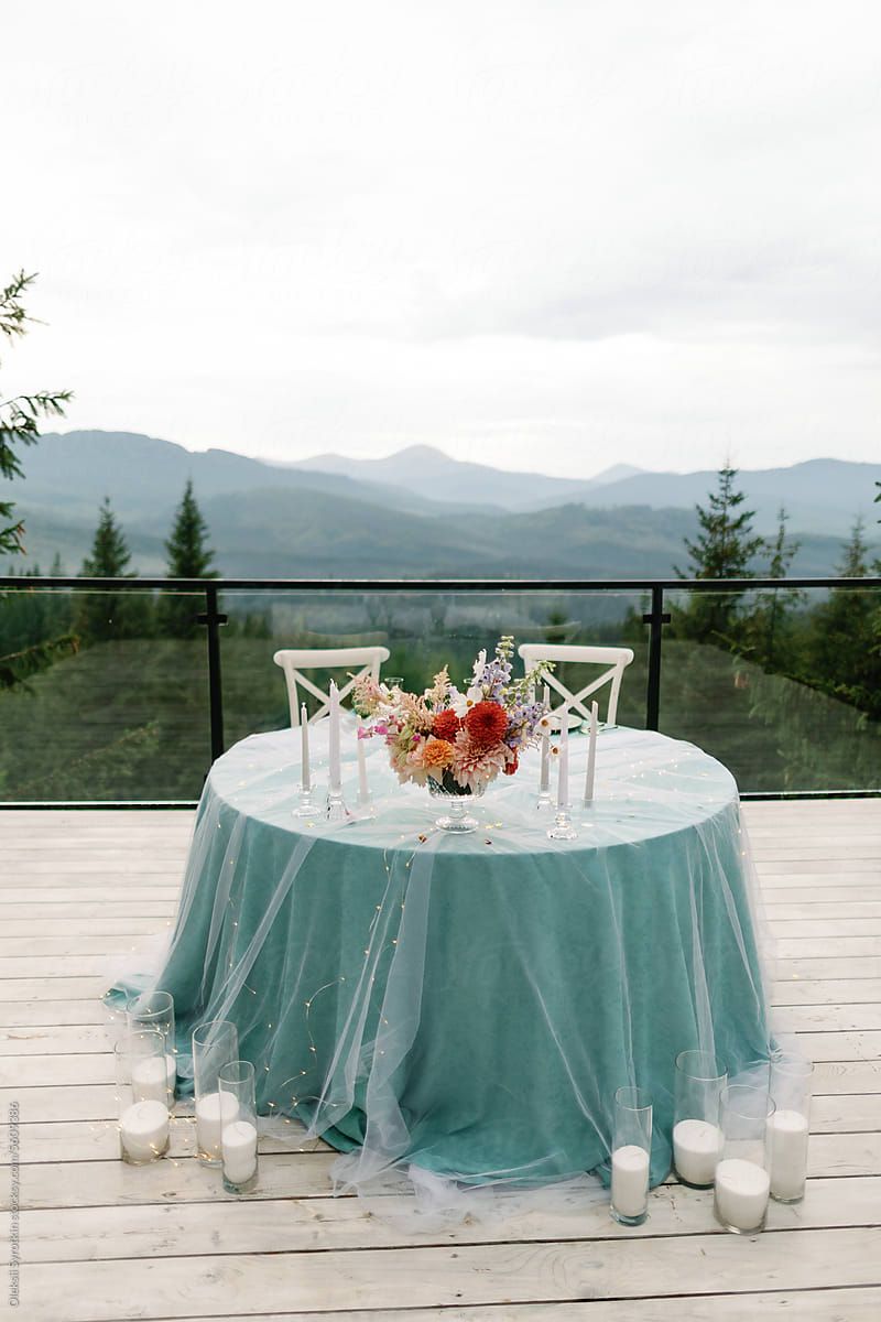 Mountains landscape Dining table decoration Wedding