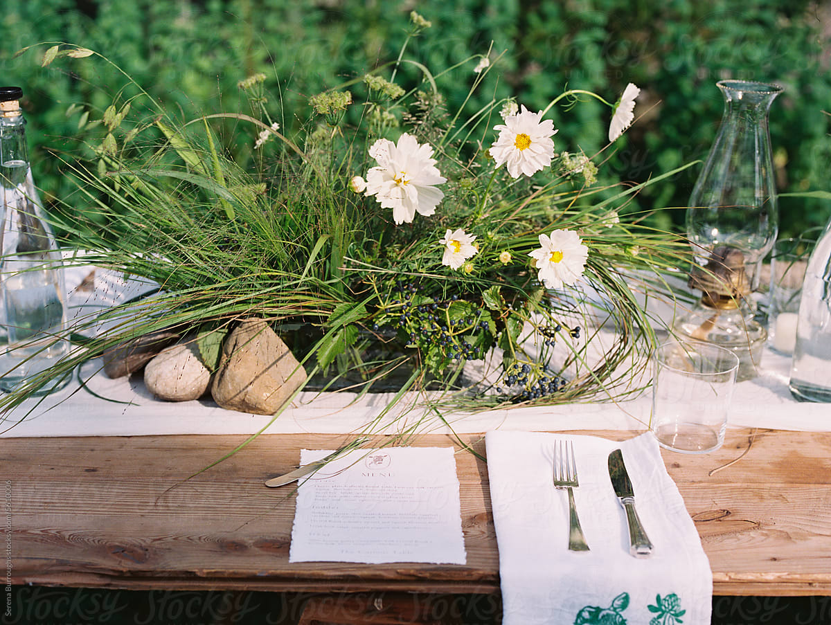 countryside dinner event table design at a dairy farm