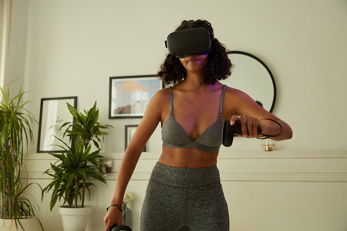 Dancing Virtual Reality Game