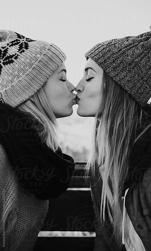 Two Women Kissing By Susana Ramírez Kiss Women Stocksy United