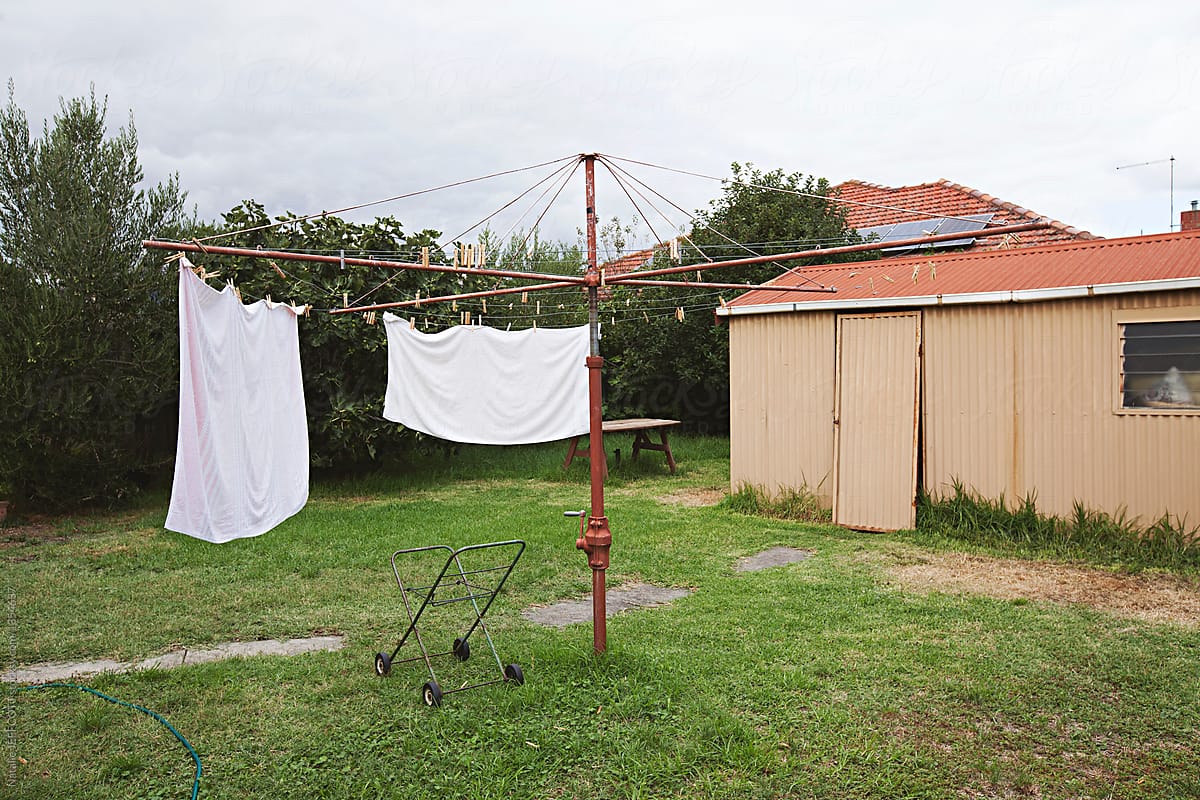 Bekræfte Adskillelse stof Suburban Backyard In Melbourne, Australia With Hills Hoist Clotheline by  Natalie JEFFCOTT