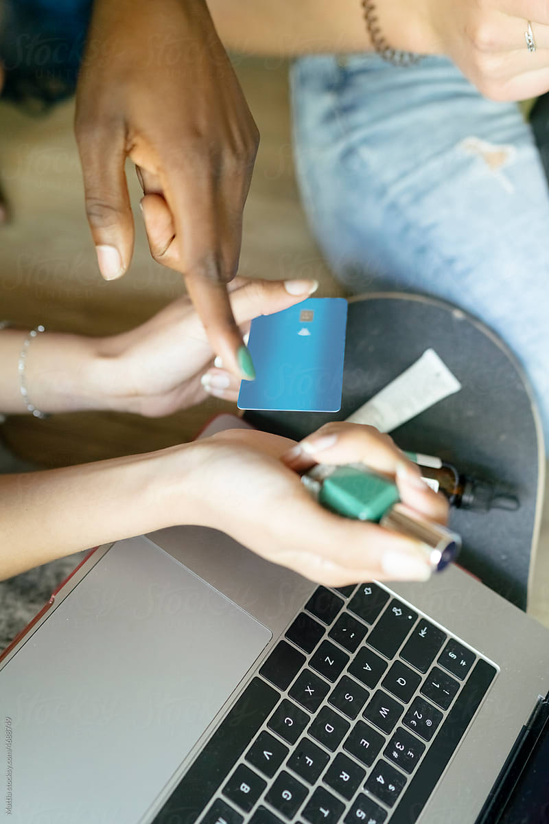 Using a Credit Card to shop online
